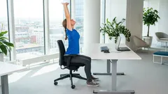 Prekvapivo, ale funguje: Mini zostava cvikov na chrbát priamo na pracovisku