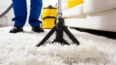 Bez chemického čistenia a drahých prostriedkov: Jednoduchý plán na čistenie koberca